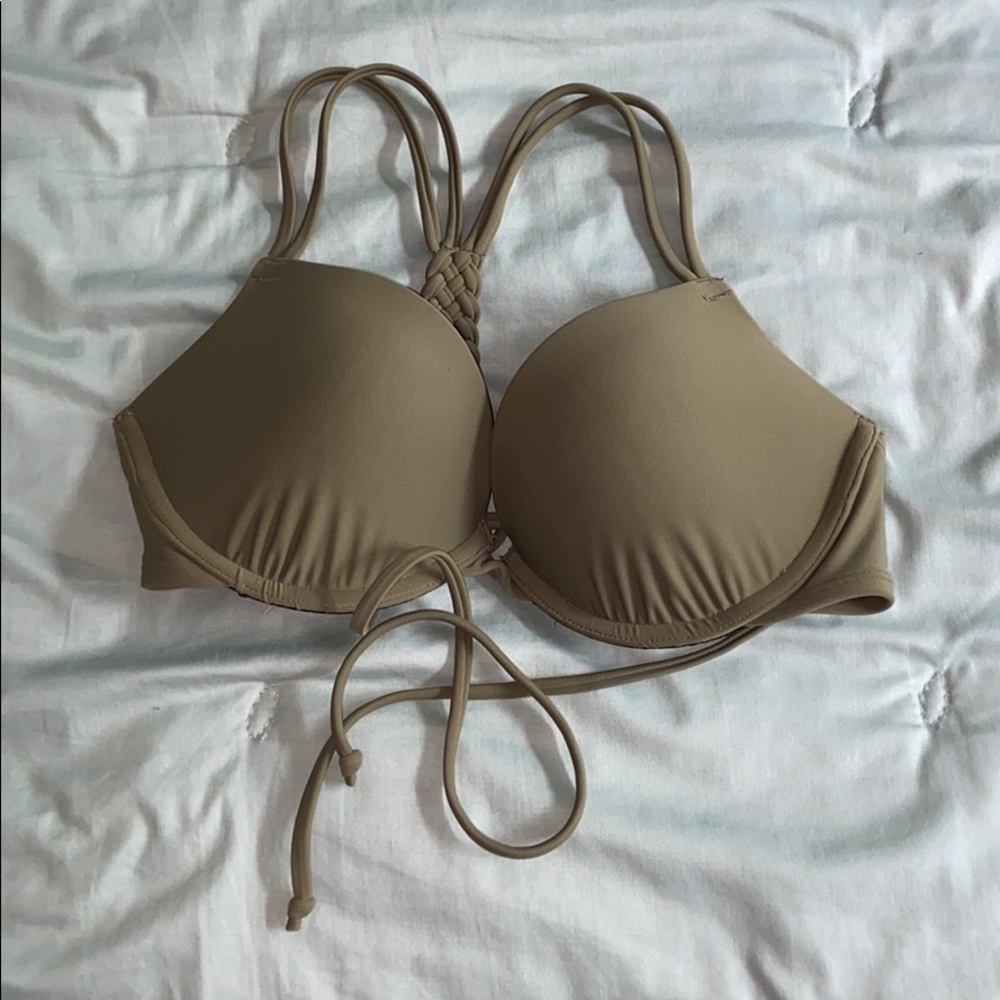 Hollister bikini top - Picture 1 of 3